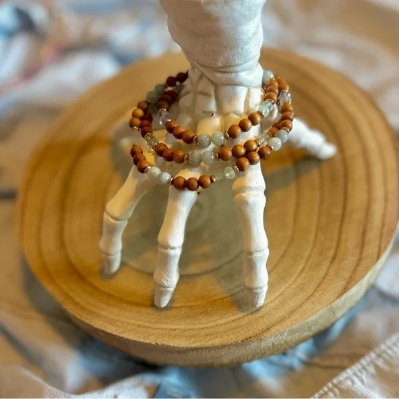 Natural Wood, Quartz & Fluorite Beaded Stretchy Wrap Bracelet - Picture 2 of 4